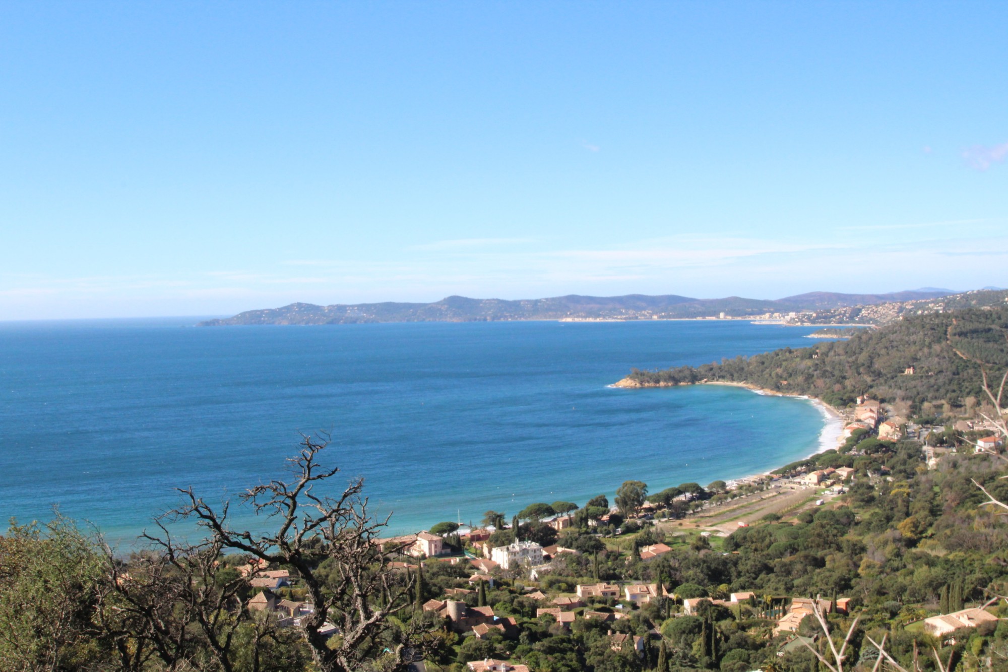 Appartement avec vue mer à vendre près de Cavalière dans le Lavandou