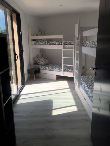 SUPERBE PROPRIÉTÉ AVEC PISCINE ET VUE MER - LE RAYOL-CANADEL