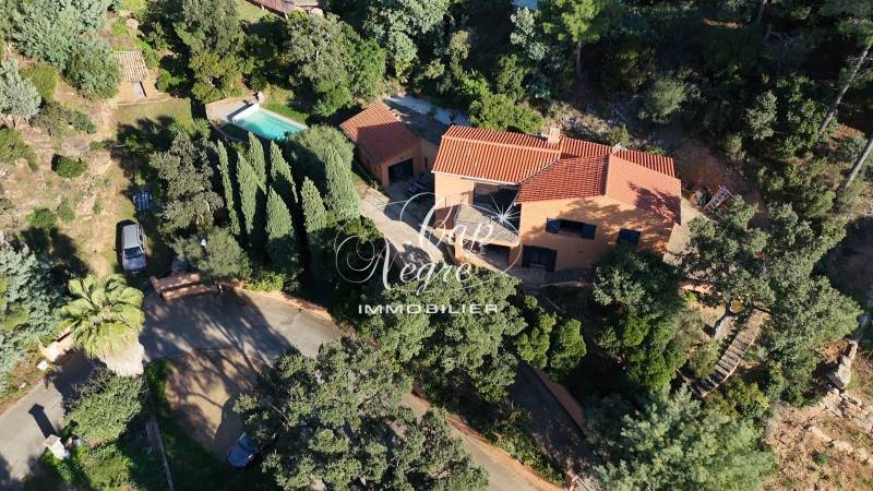 VENDU - VILLA AVEC PISCINE RAYOL-CANADEL