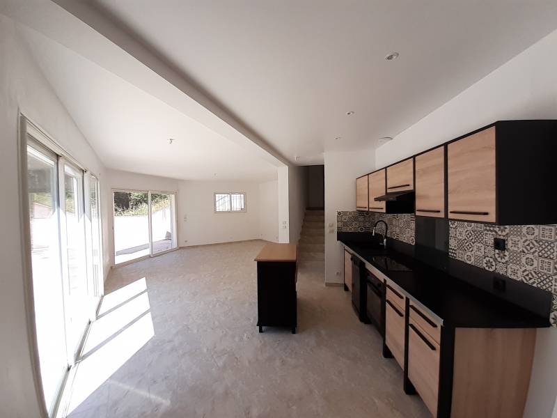 SUPERBE PROPRIÉTÉ NEUVE PREMIER RANG - CAVALAIRE SUR MER