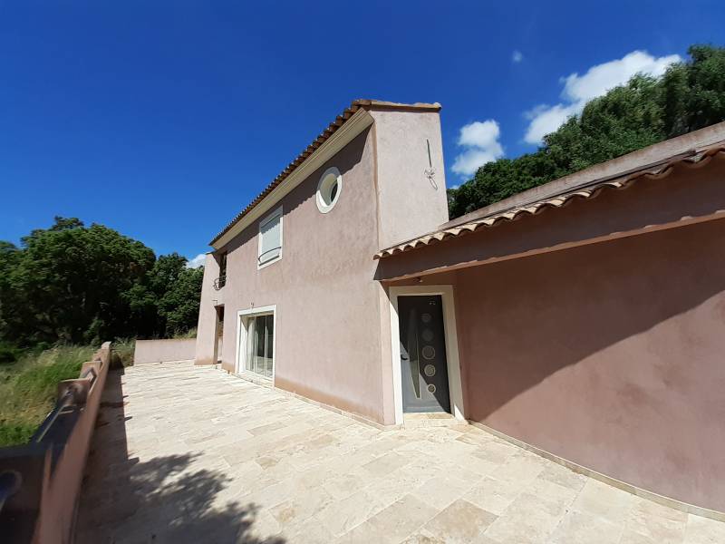 SUPERBE PROPRIÉTÉ NEUVE PREMIER RANG - CAVALAIRE SUR MER