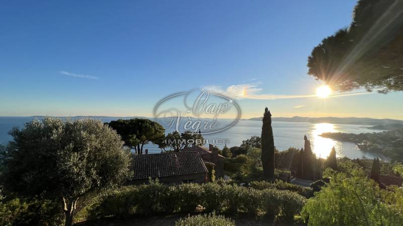 VENDU PAR CAP NÈGRE IMMOBILIER - Propriété avec vue panoramique à Aiguebelle