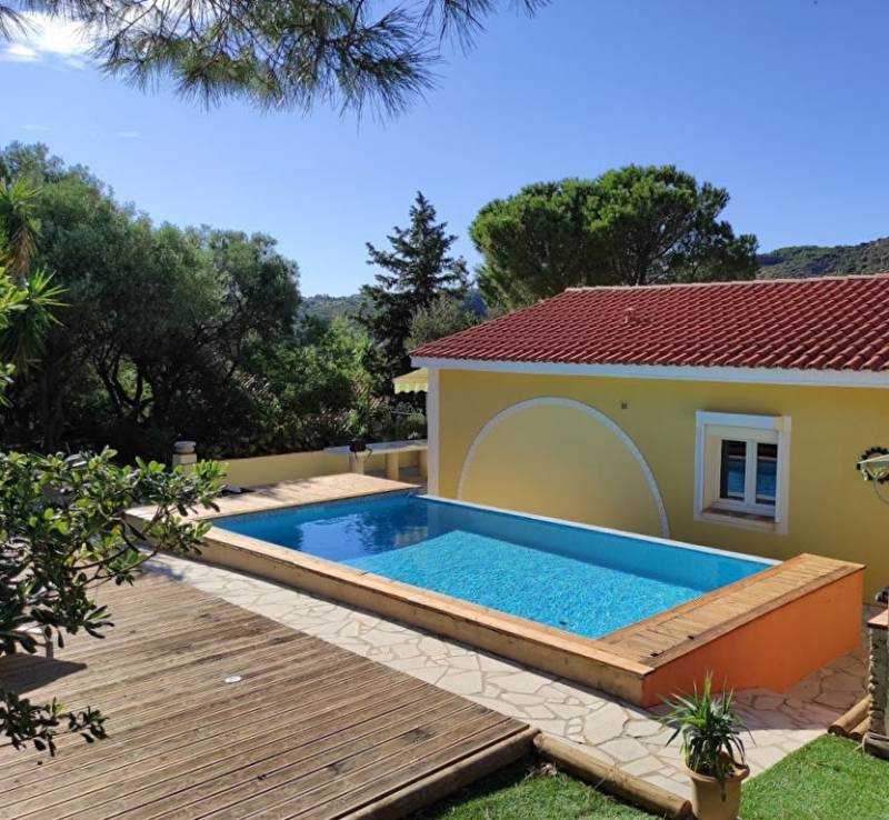 PROPRIÉTÉ SAINT CLAIR VUE MER - RARE A LA VENTE