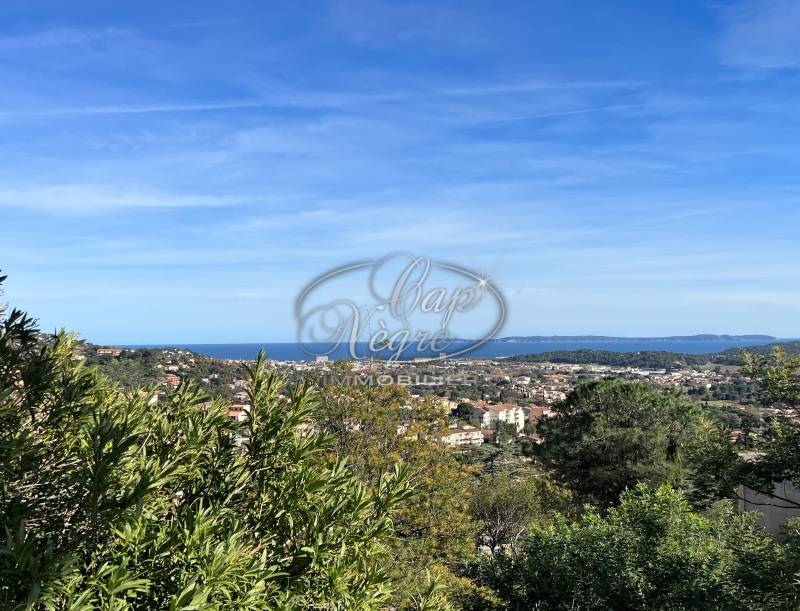 BORMES LES MIMOSAS - MAISON DANS LOTISSEMENT PRIVÉ