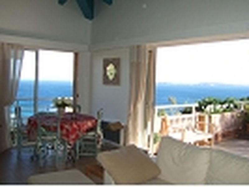 MAISON T7 LE RAYOL-CANADEL VUE MER