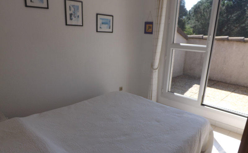 APPARTEMENT T4  LE LAVANDOU DUPLEX PROCHE PLAGE