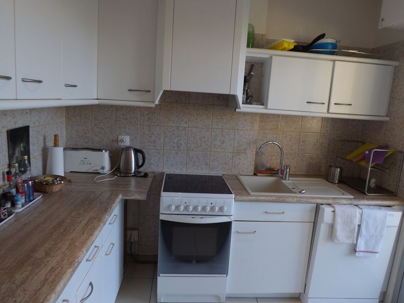 APPARTEMENT T3 LE LAVANDOU VUE MER IMPRENABLE