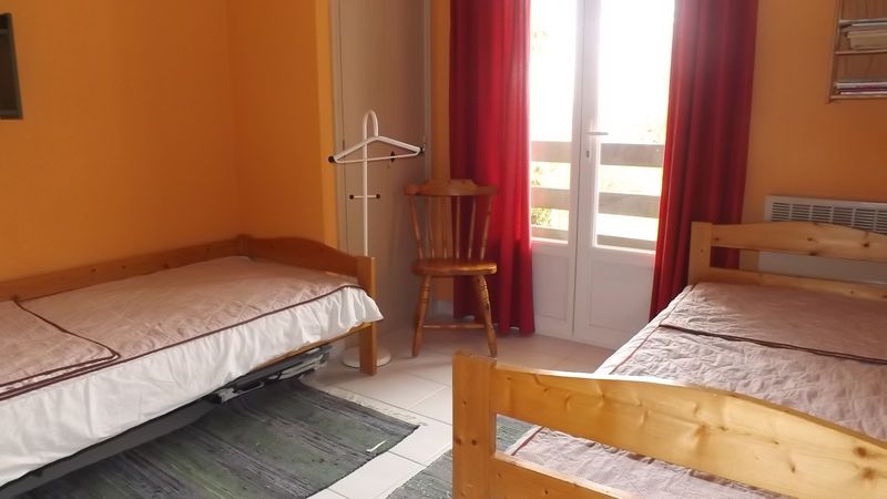 APPARTEMENT T3 LE RAYOL-CANADEL VUE MER PROCHE PLAGE