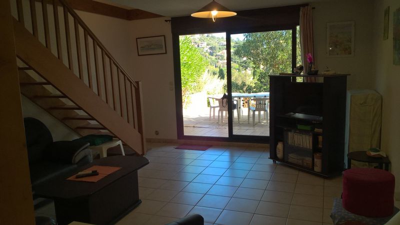 APPARTEMENT T3  LE LAVANDOU - AIGUEBELLE PROCHE PLAGE