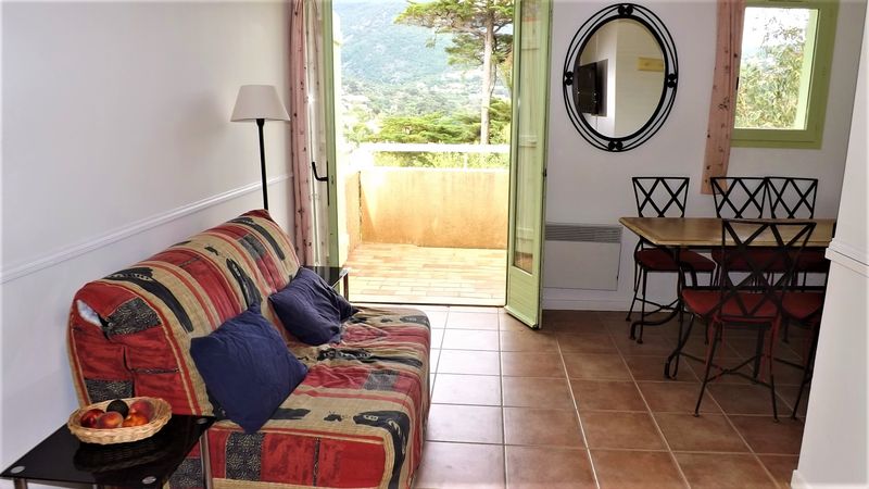 APPARTEMENT T4 LE LAVANDOU - PRAMOUSQUIER