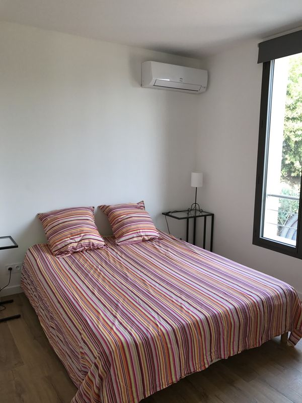 APPARTEMENT PROCHE PLAGE VENDU PAR CAP NEGRE LE LAVANDOU - LA FOSSETTE PROCHE PLAGE