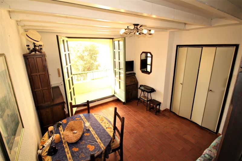 APPARTEMENT T2  LE LAVANDOU DUPLEX