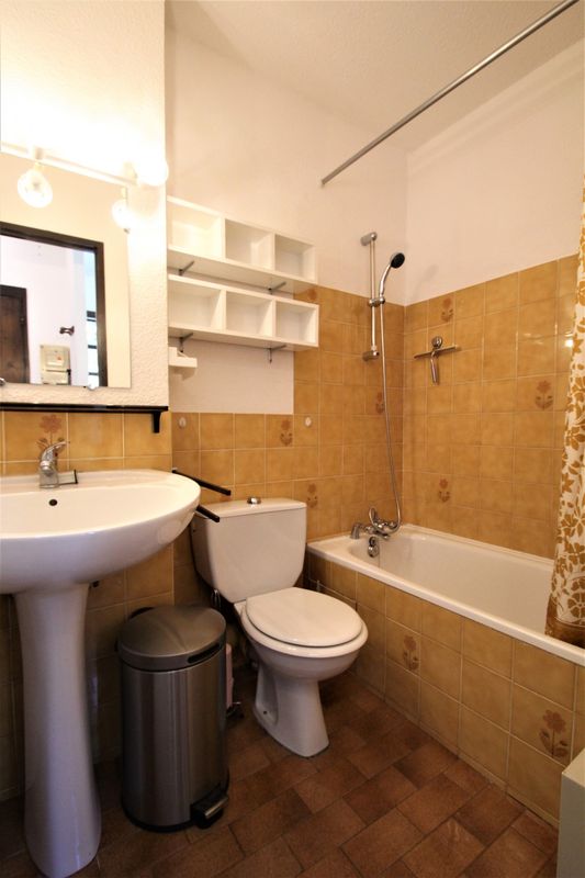 APPARTEMENT T2  LE LAVANDOU DUPLEX