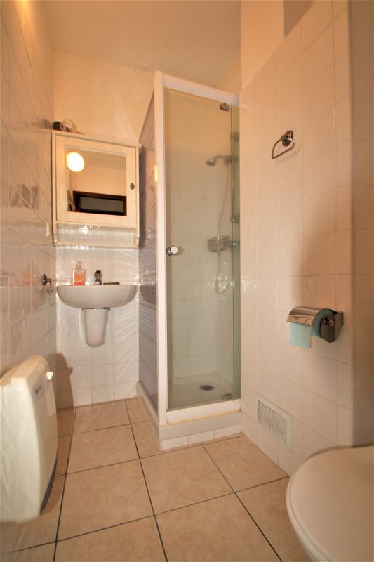 APPARTEMENT T2 LE LAVANDOU VUE MER PROCHE PLAGE