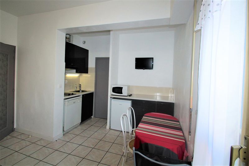 résidence accès direct à la plage Cavalière Lavandou