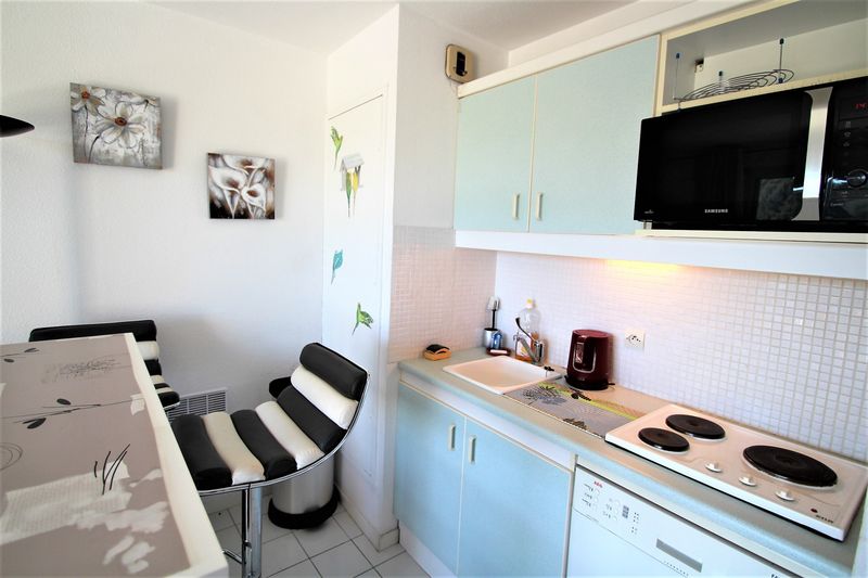 APPARTEMENT T4 LE LAVANDOU PLAGE ET COMMERCES A PIEDS