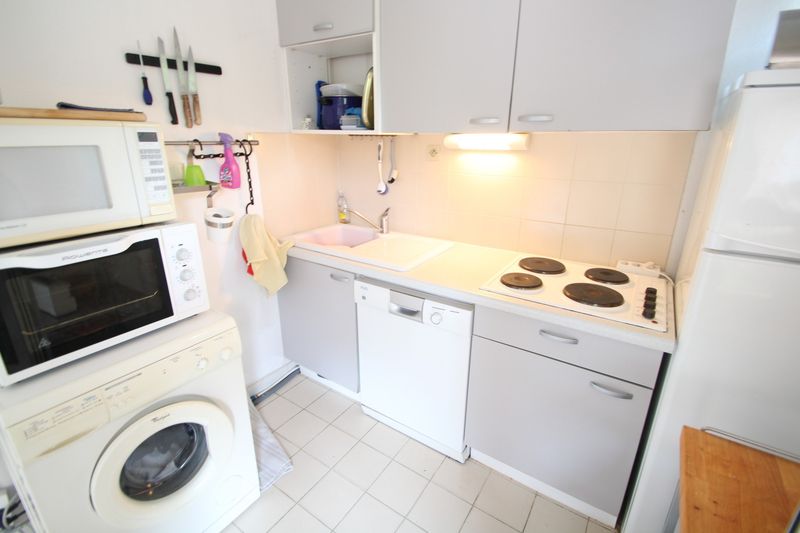 duplex résidence avec piscine parking privé cavalière