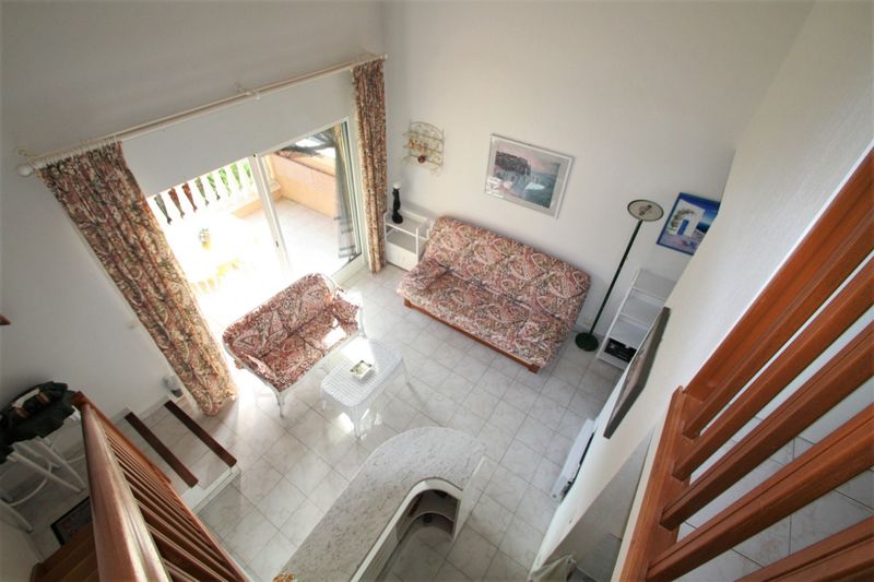 DUPLEX TYPE 3 PROCHE PLAGE CAVALIERE LE LAVANDOU