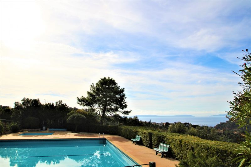 résidence calme piscine Pramousquier