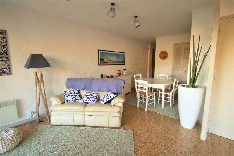 vend appartement avec parking et cave vue mer saint clair