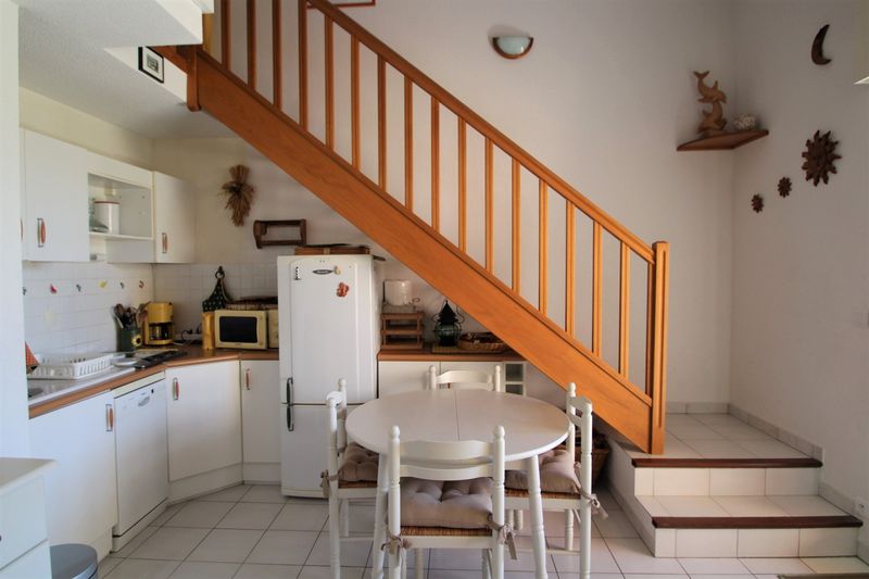 SOUS OFFRE - DUPLEX T3 RÉSIDENCE AVEC PISCINE LE LAVANDOU CAVALIERE