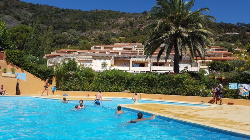 STUDIO VUE MER LE LAVANDOU PRAMOUSQUIER