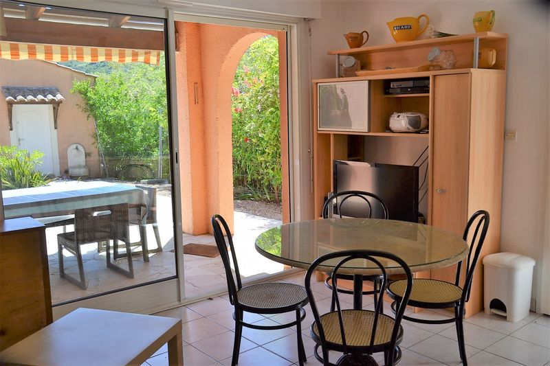 t3 garage jardin piscine