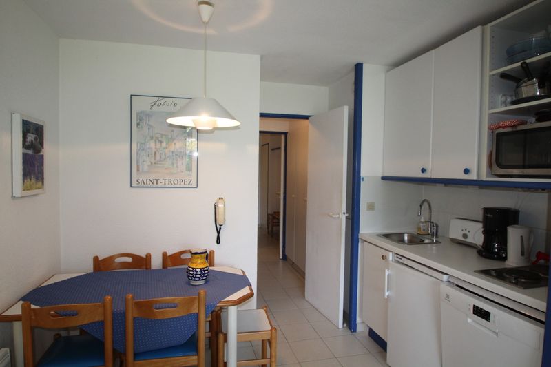 T2 Pramousquier face mer jardin loggia Var