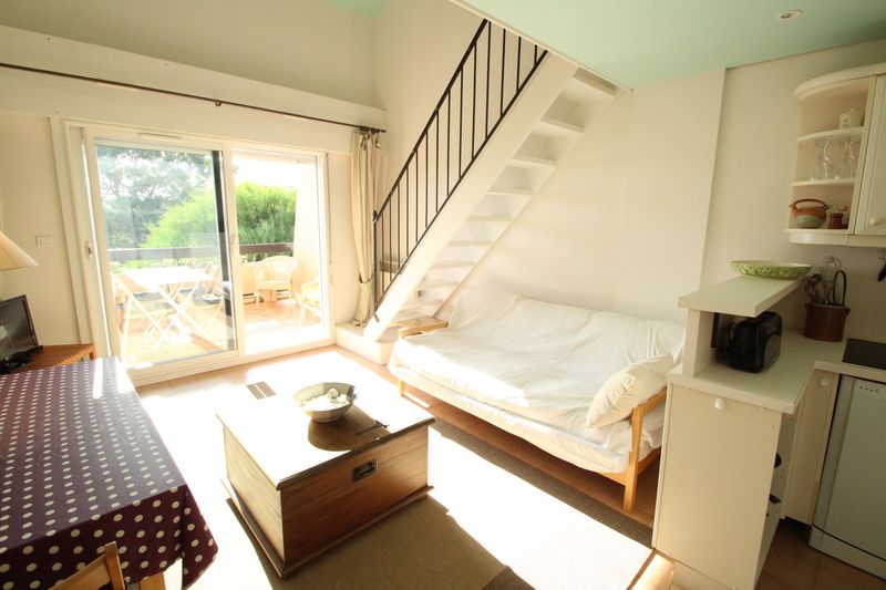 appt Var Rayol proche plage parking privé