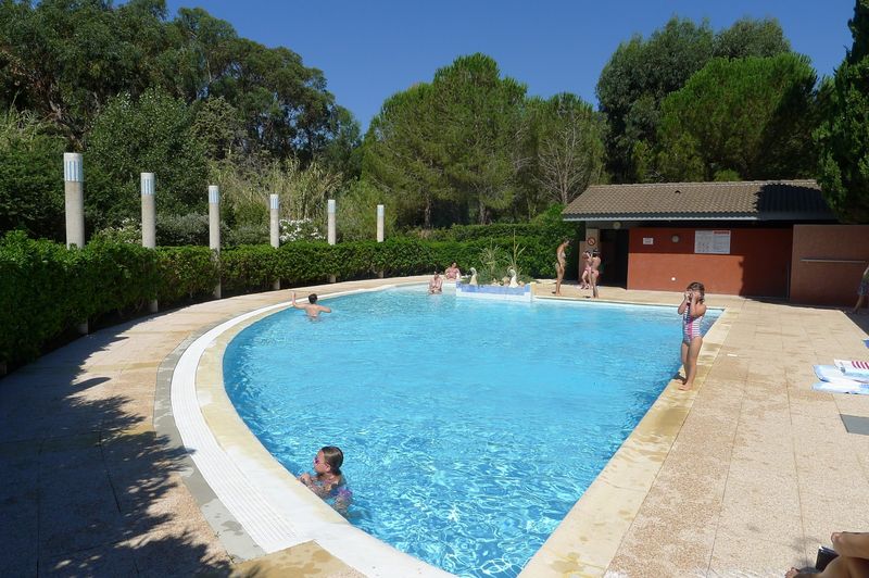 RESIDENCE PRIVE T2 GRANDE TERRASSE PISCINE PORCHE PLAGE CAVALIERE LE LAVANDOU