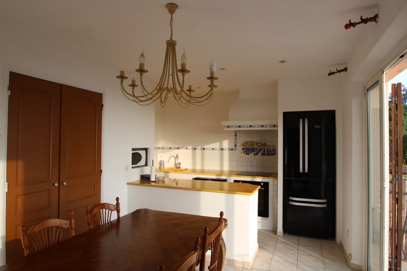 ACHAT 3 PIECES MEZZANINE PROCHE COMMERCES RAYOL CANADEL