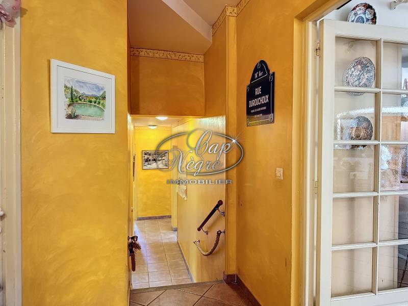 CAVALIÈRE - PROPRIÉTÉ  D'EXCEPTION VUE MER   A VENDRE EN NUE-PROPRIÉTÉ