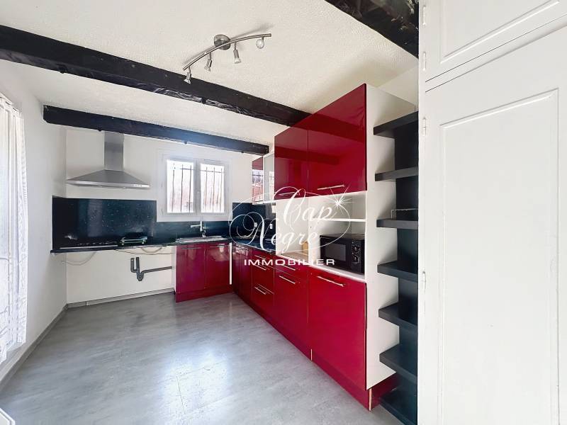 Appartement spacieux et lumineux au cœur du village historique de Bormes-les-Mimosas