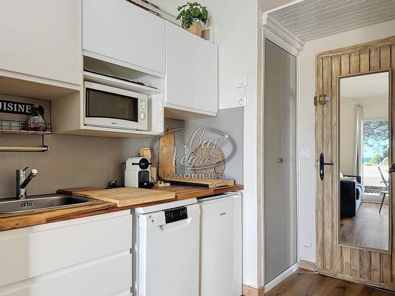 APPARTEMENT EN PARTIE BASSE PRAMOUSQUIER PLAGE - EXCLUSIVITÉ - RÉSIDENCE SÉCURISÉE