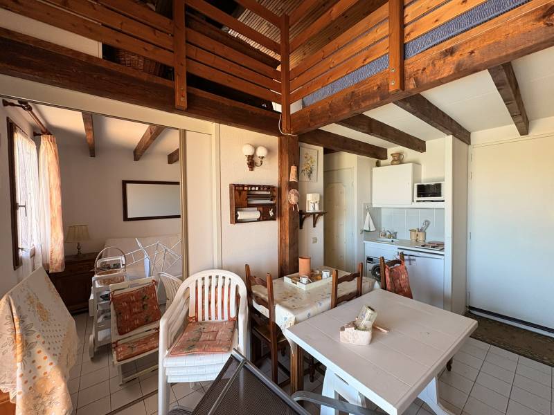 MAZET T3 VUE MER DE 43M² À VENDRE DES LES HAUTEURS DE CAVALAIRE