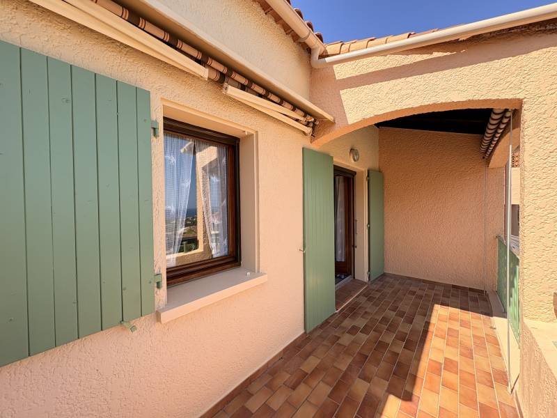 MAZET T3 VUE MER DE 43M² À VENDRE DES LES HAUTEURS DE CAVALAIRE