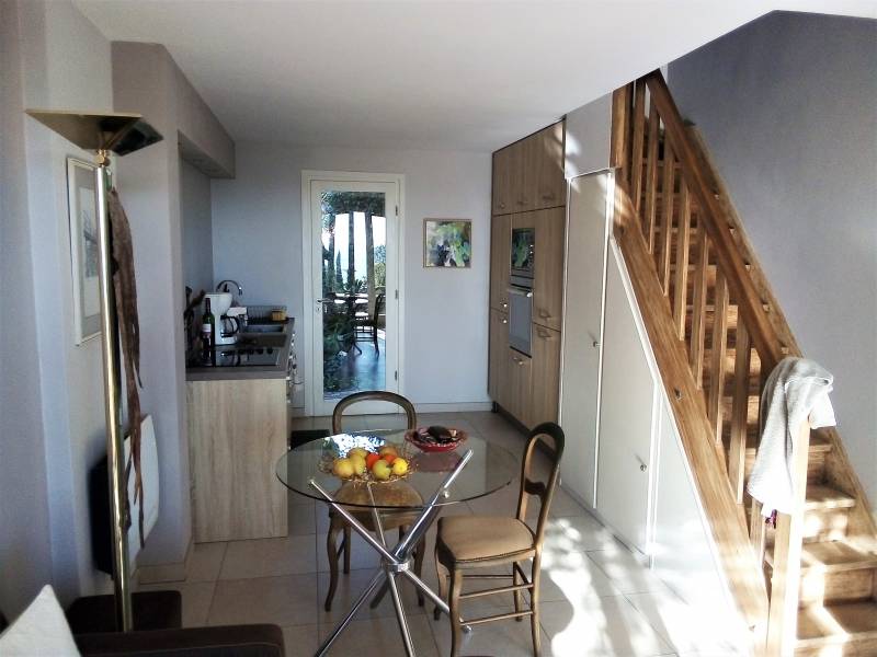duplex parfaitement aménagé et entretenu vue mer Rayol Canadel