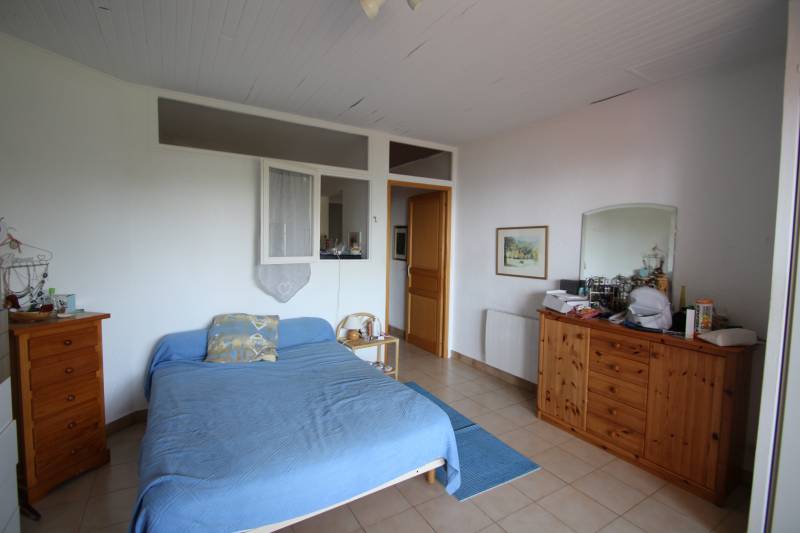 CHARMANT APPARTEMENT AU CALME AVEC STUDIO INDEPENDANT RAYOL CANADEL