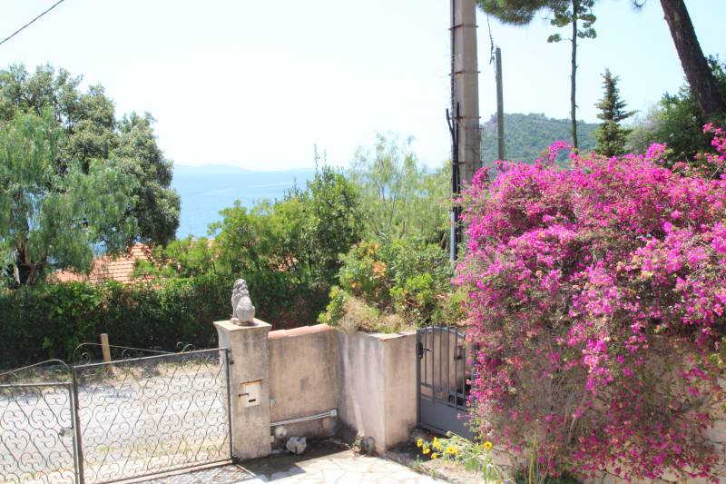 appt de charme au canadel avec studio indépendant et garage