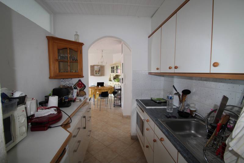 VENTE APPARTEMENT AU RAYOL CANADEL TYPE 2 LARGE TERRASSE VUE MER AVEC STUDIO ET GARAGE