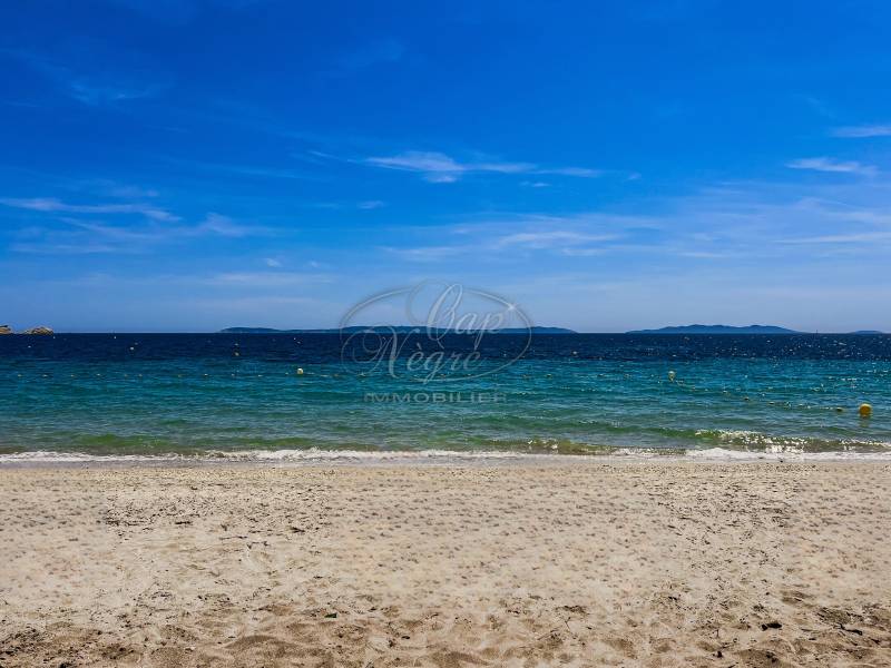 charmant studio entièrement équipé pieds dans l'eau Cavalière Le Lavandou