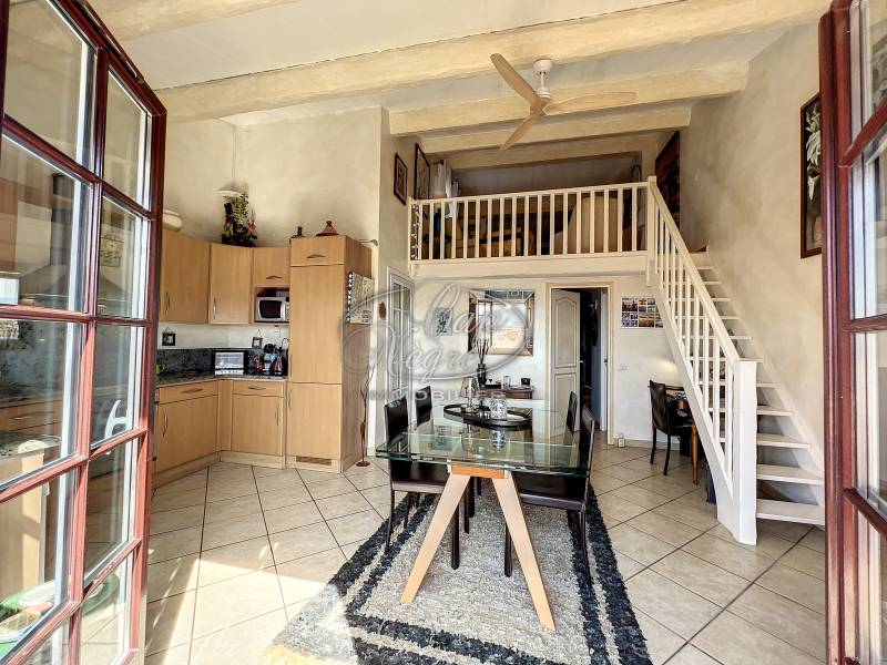 bel appartement vue mer au calme cavalière avec proximité plage et commerces