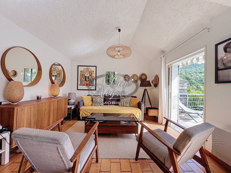 SOUS OFFRE - RAYOL-CANADEL CHARMANTE MAISON PROCHE DE LA PLAGE