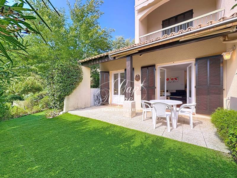 Appartement avec jardin et piscine à vendre au Lavandou à Pramousquier