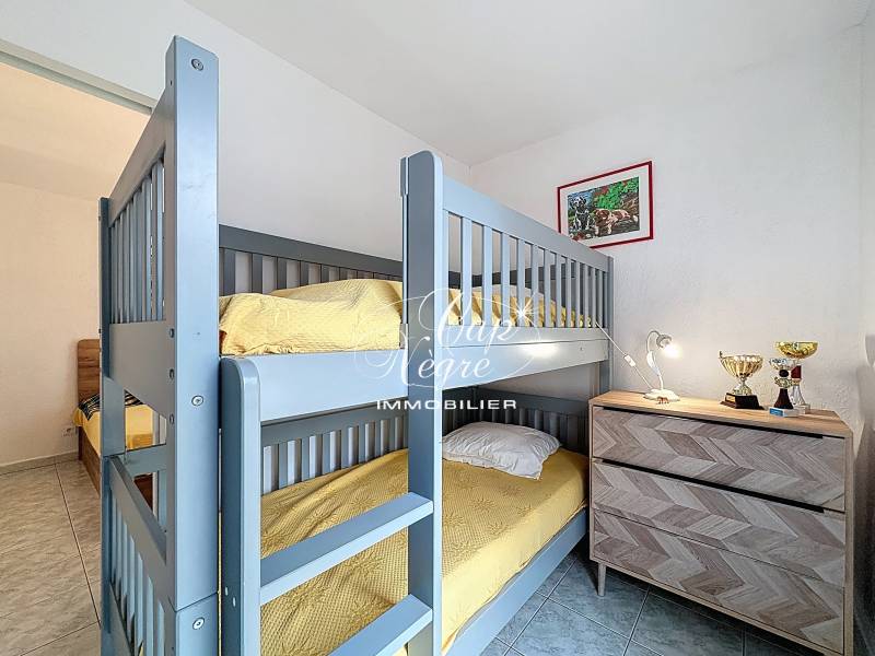 Appartement 3 pièces + cabine de plain-pied, résidence sécurisée, Cavalière - Front de mer