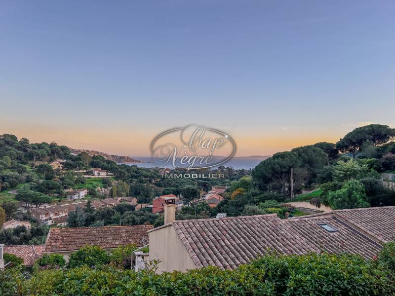 Cap Nègre Immobilier propriété piscine vue mer à vendre Cavalière Le Lavandou