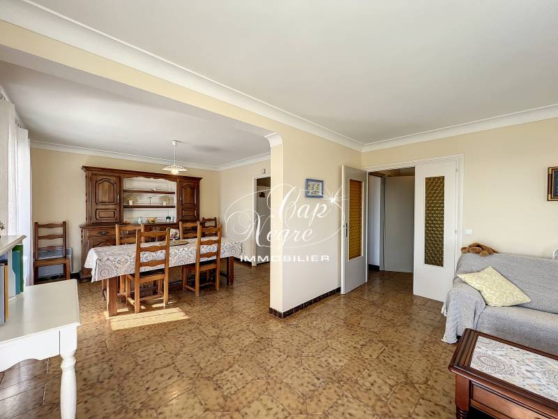 Appartement vue mer à vendre Le Lavandou