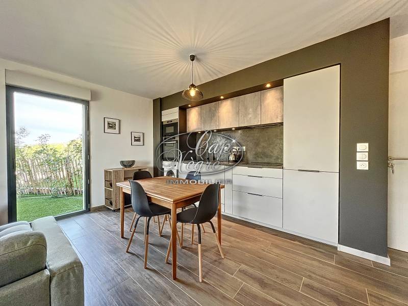 EXCLUSIVITÉ - DOMAINE NATUREL D'EXCEPTION VUE MER - APPARTEMENT DE PLAIN-PIED