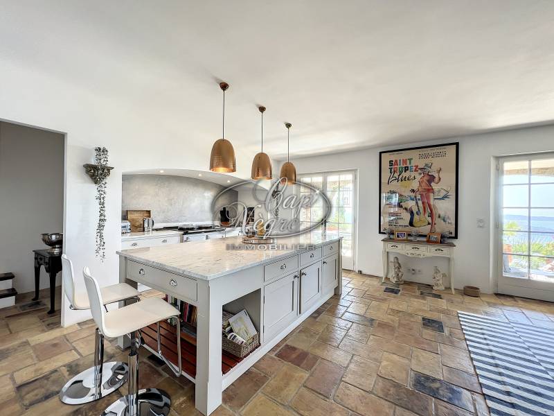 magnifique propriété à vendre au rayol candael vue imprenable et permis de piscine déposé et validé