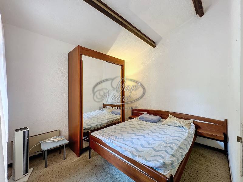 A VENDRE MAISON A PRAMOUSQUIER PROCHE PLAGE PISCINE VUE MER